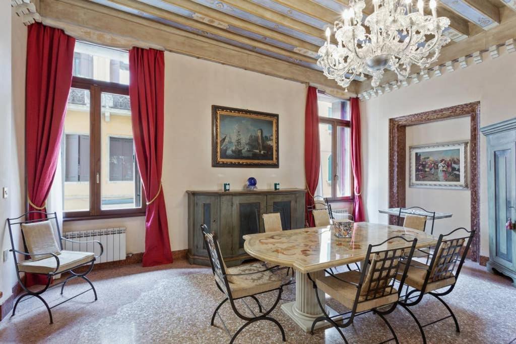 Doge Palace Luxury Apartment - Cannaregio Venice Exterior photo