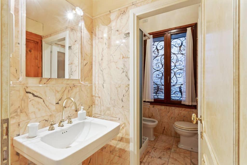 Doge Palace Luxury Apartment - Cannaregio Venice Exterior photo
