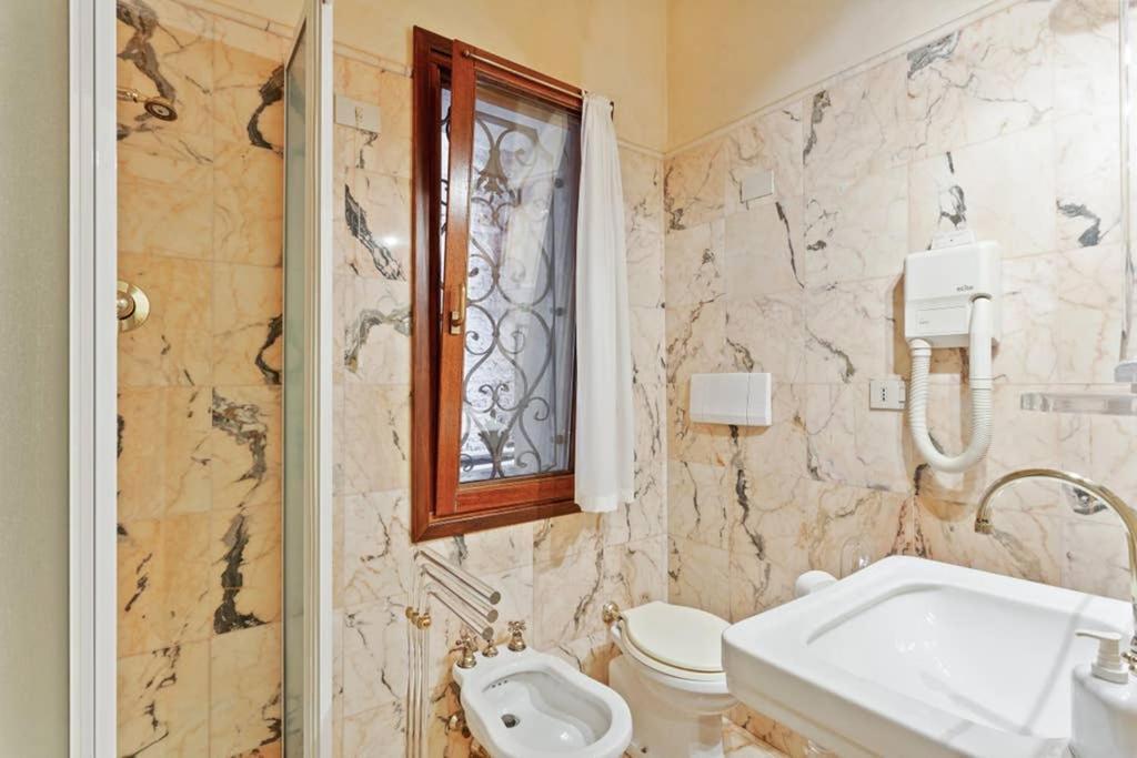 Doge Palace Luxury Apartment - Cannaregio Venice Exterior photo